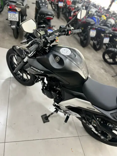 YAMAHA FZ 25 250 Fazer Flex , Foto 15