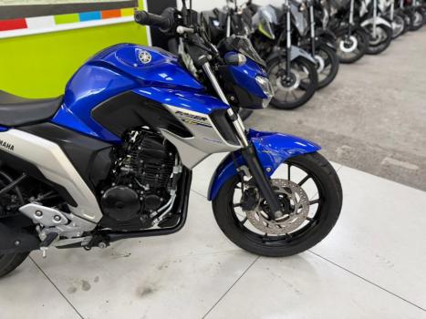 YAMAHA FZ 25 250 Fazer Flex , Foto 2