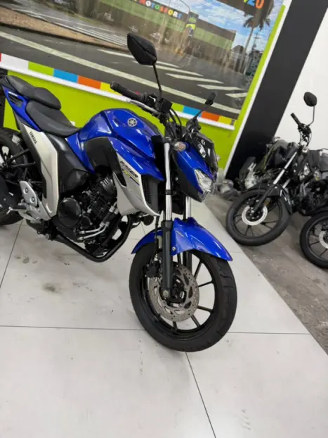 YAMAHA FZ 25 250 Fazer Flex , Foto 7