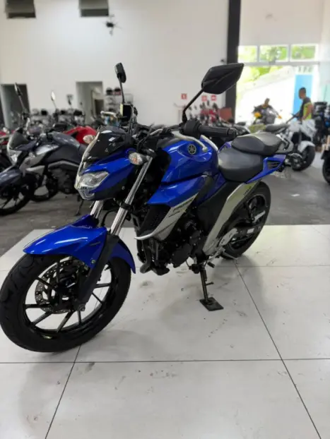YAMAHA FZ 25 250 Fazer Flex , Foto 11