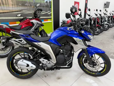 YAMAHA FZ 25 250 Fazer Flex , Foto 2