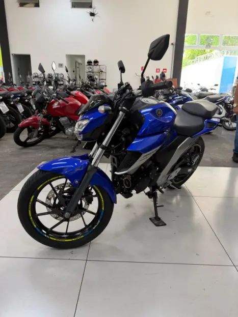 YAMAHA FZ 25 250 Fazer Flex , Foto 7