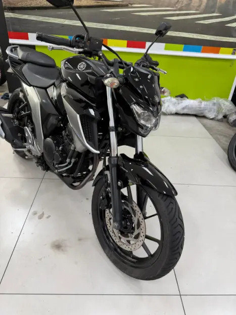 YAMAHA FZ 25 250 Fazer Flex , Foto 9