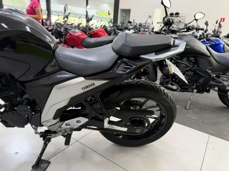 YAMAHA FZ 25 250 Fazer Flex , Foto 12