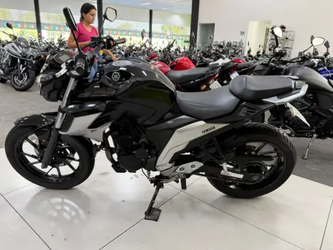 YAMAHA FZ 25 250 Fazer Flex , Foto 13