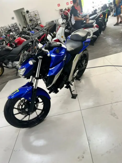 YAMAHA FZ 25 250 Fazer Flex , Foto 5