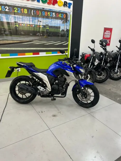YAMAHA FZ 25 250 Fazer Flex , Foto 9