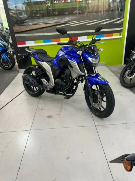 YAMAHA FZ 25 250 Fazer Flex , Foto 12
