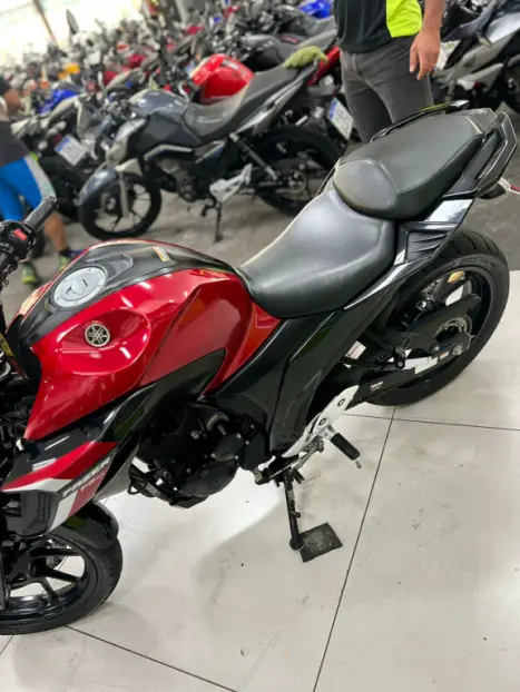 YAMAHA FZ 25 250 Fazer Flex , Foto 5