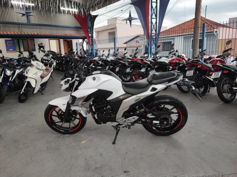 YAMAHA FZ 25 250 Fazer Flex , Foto 3