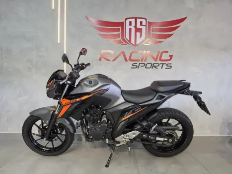 YAMAHA FZ 25 250 Fazer Flex , Foto 2
