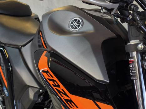 YAMAHA FZ 25 250 Fazer Flex , Foto 10