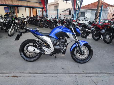 YAMAHA FZ 25 250 Fazer Flex , Foto 1