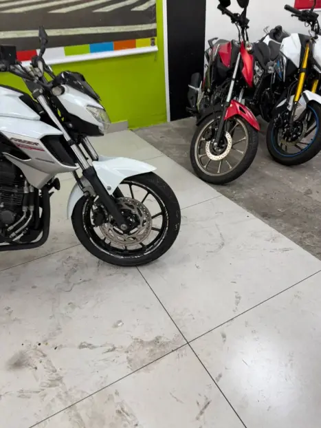 YAMAHA FZ 25 250 Fazer Flex , Foto 6