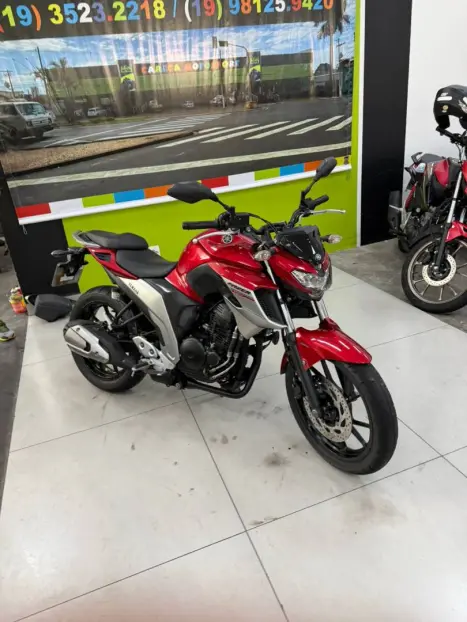 YAMAHA FZ 25 250 Fazer Flex , Foto 1