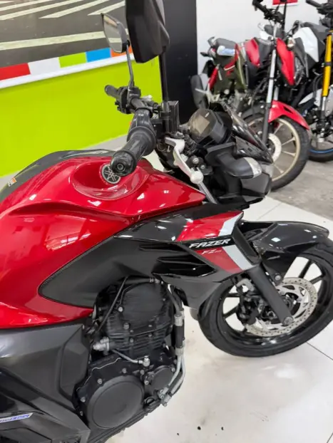 YAMAHA FZ 25 250 Fazer Flex , Foto 2