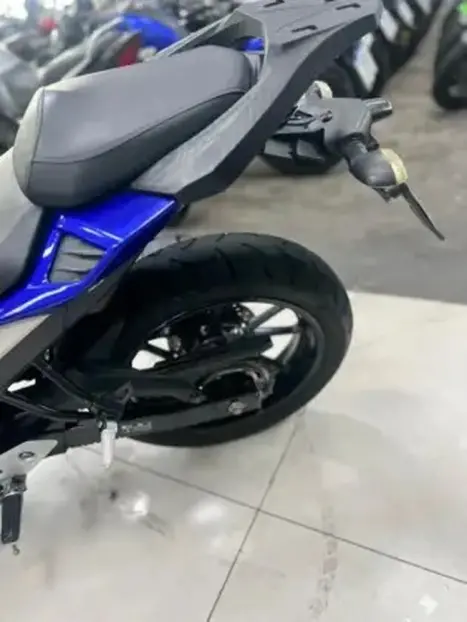 YAMAHA FZ 25 250 Fazer Flex , Foto 6