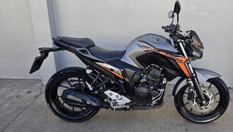 YAMAHA FZ 25 250 Fazer Flex , Foto 5