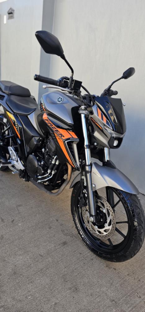 YAMAHA FZ 25 250 Fazer Flex , Foto 12
