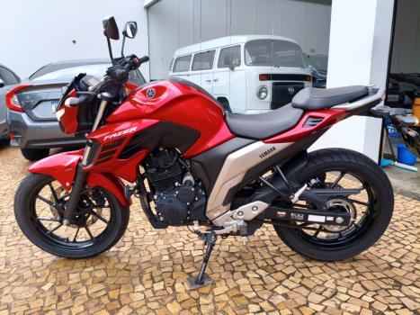 YAMAHA FZ 25 250 Fazer Flex , Foto 4
