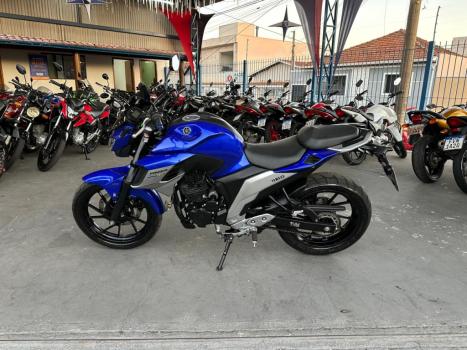 YAMAHA FZ 25 250 Fazer Flex , Foto 3