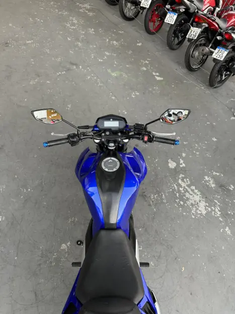YAMAHA FZ 25 250 Fazer Flex , Foto 6