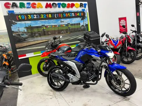 YAMAHA FZ 25 250 Fazer Flex , Foto 1