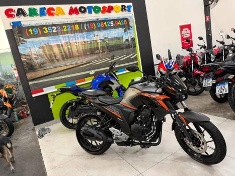 YAMAHA FZ 25 250 Fazer Flex , Foto 1