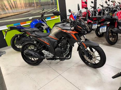 YAMAHA FZ 25 250 Fazer Flex , Foto 2