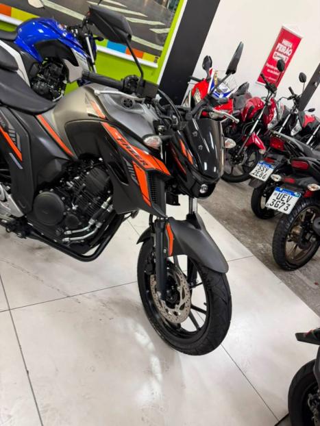 YAMAHA FZ 25 250 Fazer Flex , Foto 4