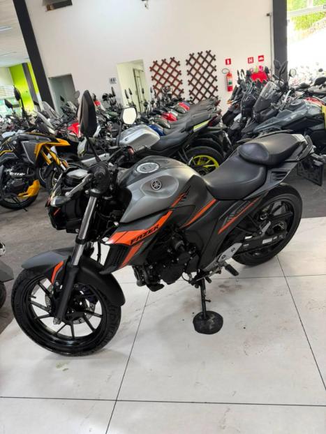 YAMAHA FZ 25 250 Fazer Flex , Foto 8