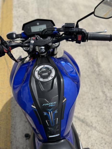 YAMAHA FZ 25 250 Fazer Flex , Foto 3