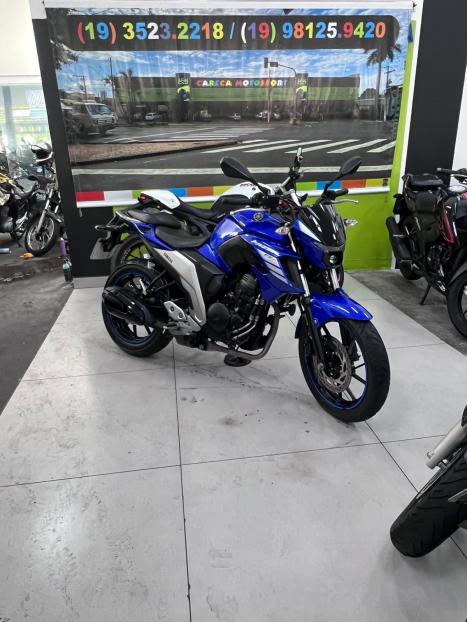 YAMAHA FZ 25 250 Fazer Flex , Foto 1