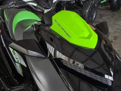 YAMAHA GP 1800 SVHO, Foto 3