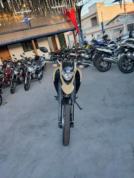 YAMAHA Lander 250 , Foto 4