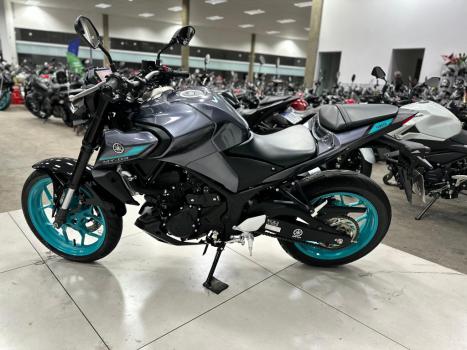 YAMAHA MT-03 300 , Foto 4 YAMAHA MT-03 300 , Foto 4