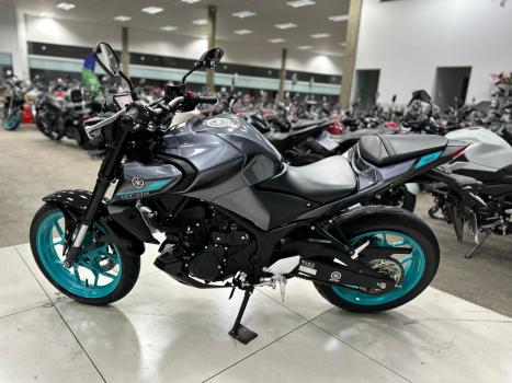 YAMAHA MT-03 300 , Foto 10 YAMAHA MT-03 300 , Foto 10