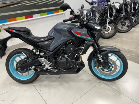 YAMAHA MT-03 300 , Foto 10