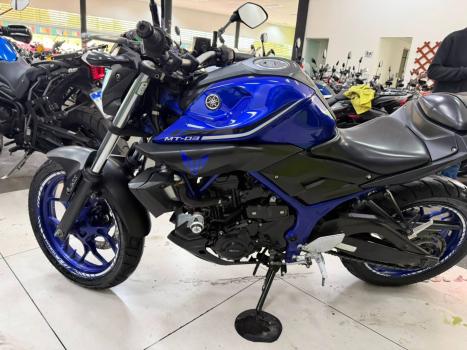 YAMAHA MT-03 300 , Foto 5