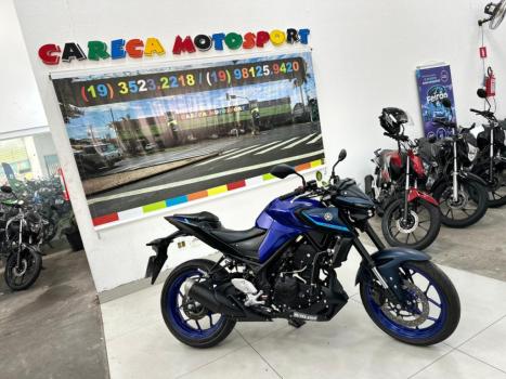 YAMAHA MT-03 300 ABS, Foto 1