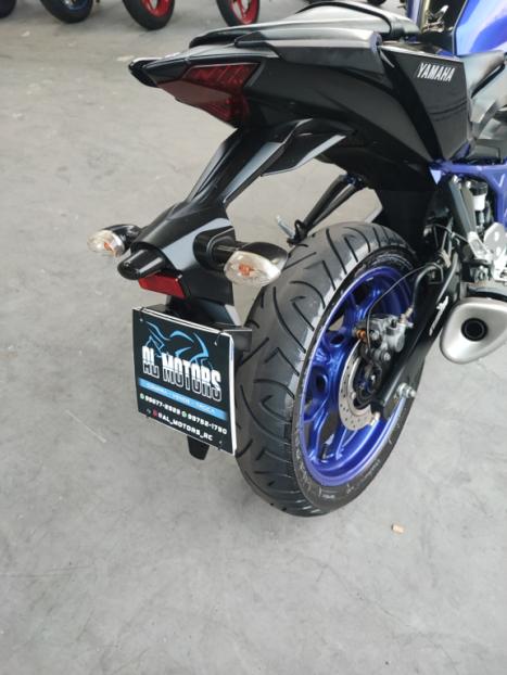 YAMAHA MT-03 300 ABS, Foto 7