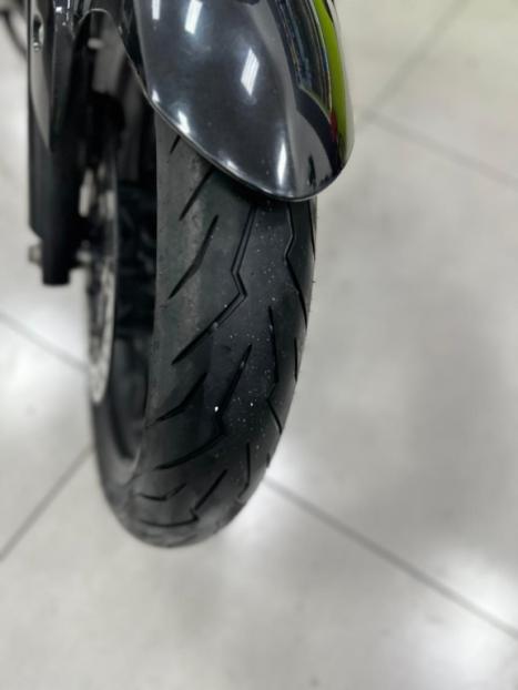 YAMAHA MT-03 300 ABS, Foto 5
