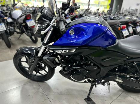 YAMAHA MT-03 300 ABS, Foto 10