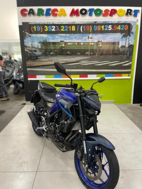 YAMAHA MT-03 300 ABS, Foto 6