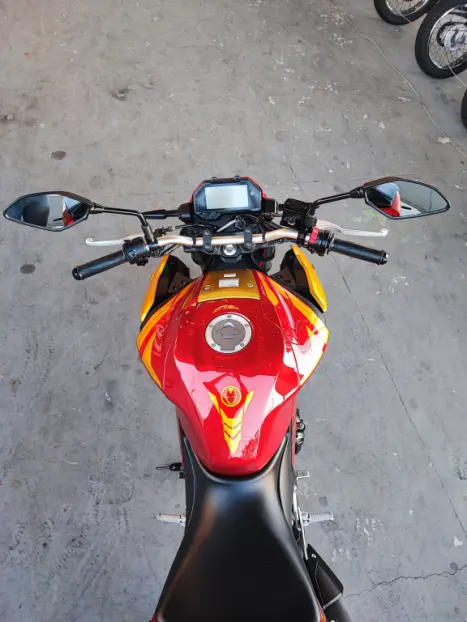 YAMAHA MT-03 300 ABS, Foto 5