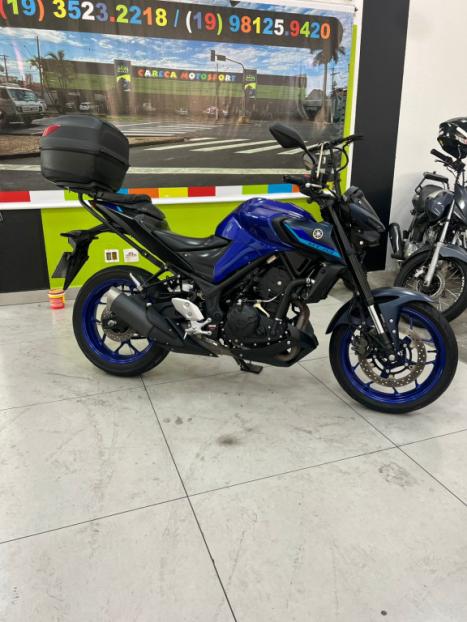 YAMAHA MT-03 300 ABS, Foto 1