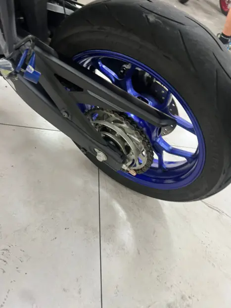 YAMAHA MT-03 300 ABS, Foto 9
