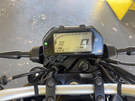 YAMAHA MT-03 300 ABS, Foto 9