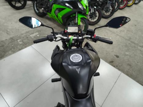 YAMAHA MT-03 300 ABS, Foto 11