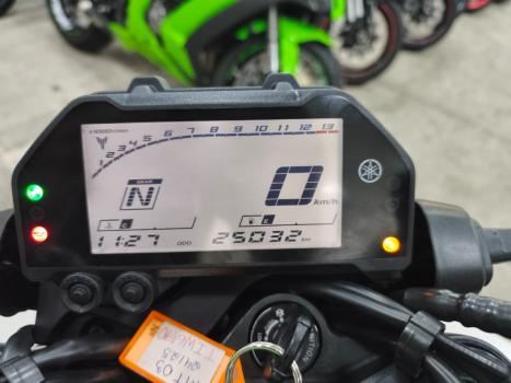 YAMAHA MT-03 300 ABS, Foto 13